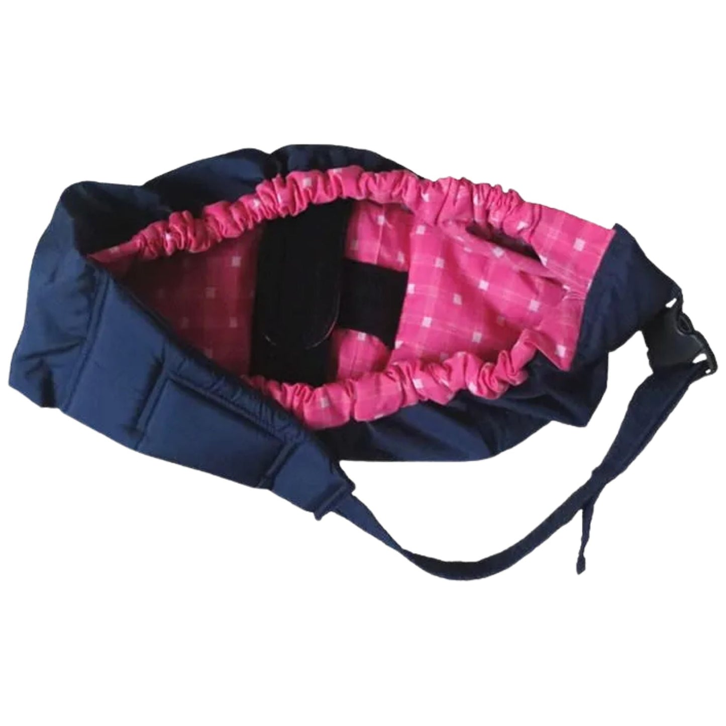 Echarpe de portage presentee de face avec finitions soignees et bretelles epaisses