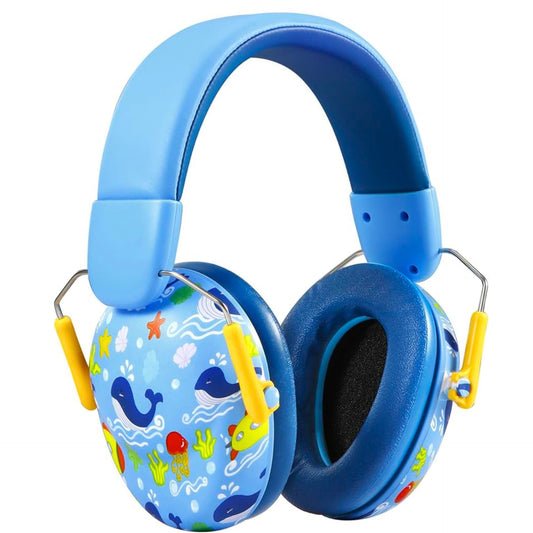 Casque anti bruit pour bebe aux coussinets rembourrés et motifs sous-marins, baleines et poissons sur fond bleu clair