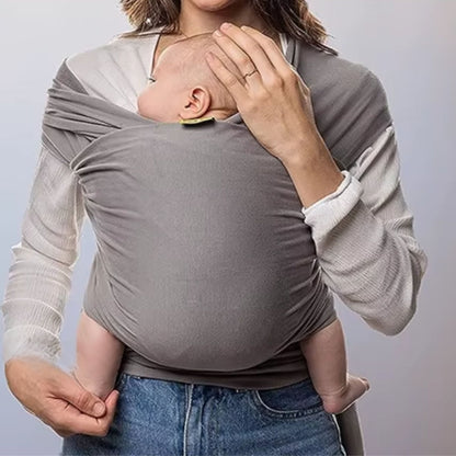 Echarpe de portage avec nœud latéral, bébé proche du cœur du parent
