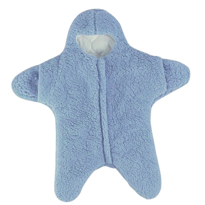 Nid d’ange bebe bleu vide, vu de face avec fermeture éclair complètement ouverte


