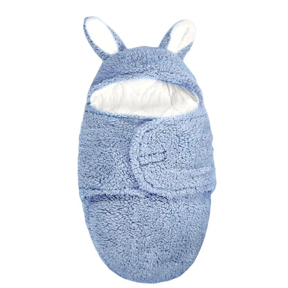 Nid d’ange cosy fermé sans bébé, capuche relevée et forme cocon bien structurée