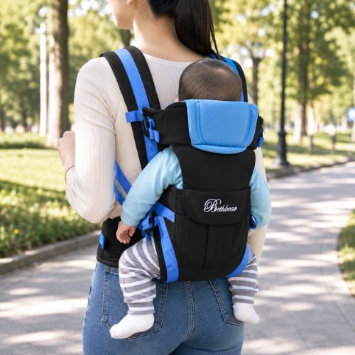 Porte bebe 4 en 1 bleu utilisé en position dorsale avec bébé