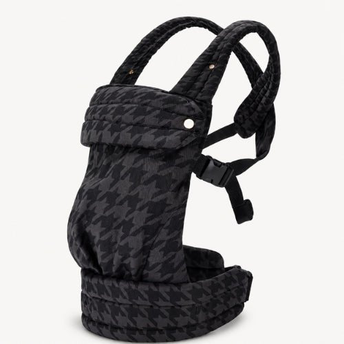 Porte kangourou bebe noir à bretelles croisées présenté seul, vue de face