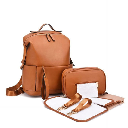 Sac à dos à langer accompagné d’accessoires pratiques assortis