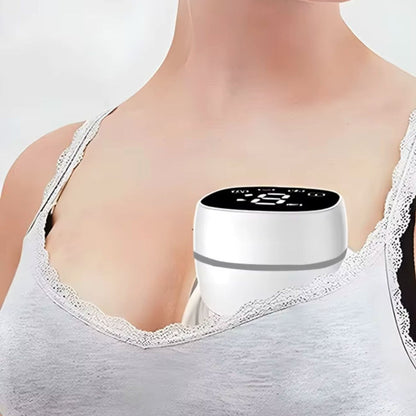 Démonstration du tire lait portable porté confortablement sous un soutien-gorge.